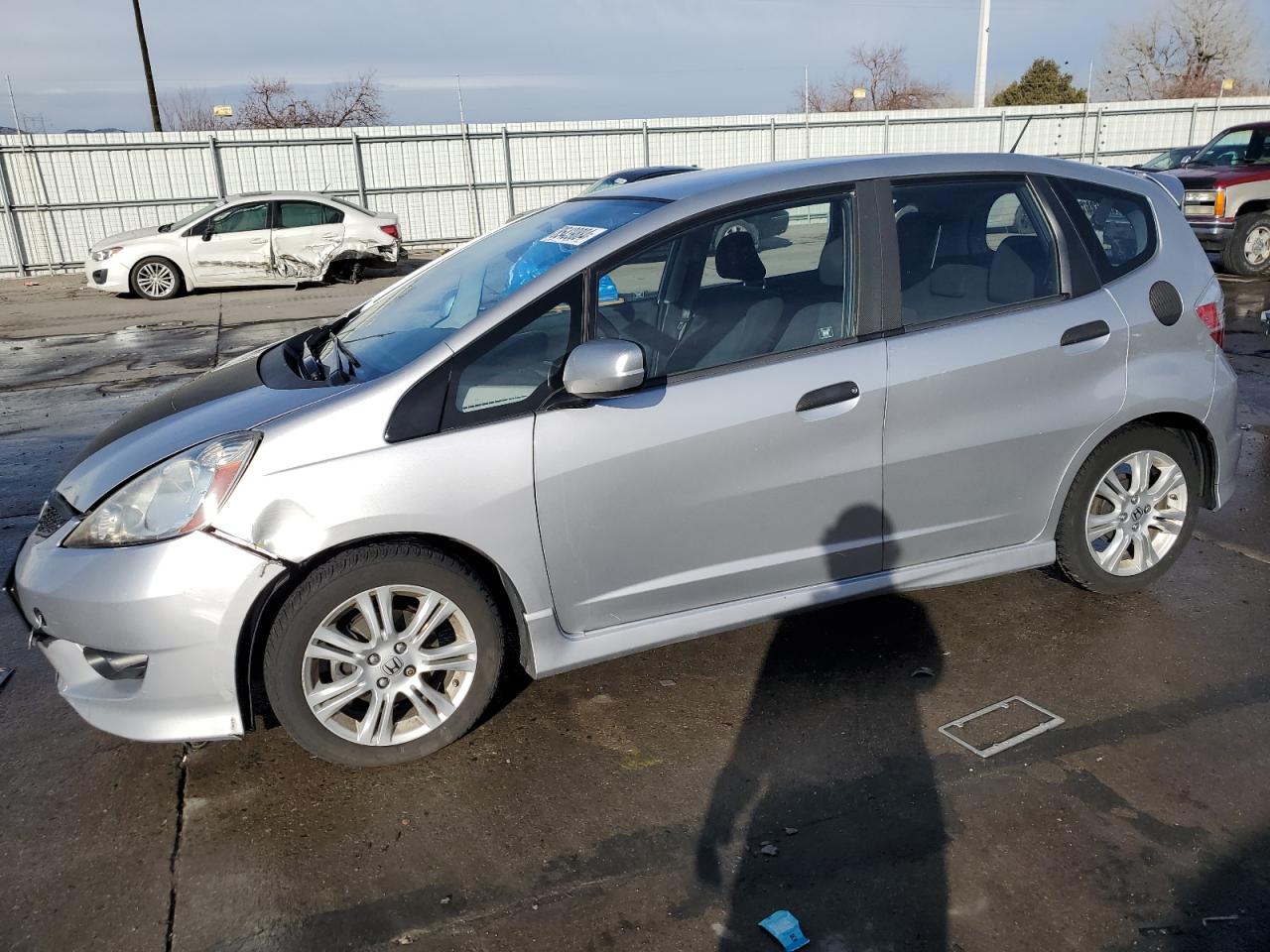 2011 Honda Fit VIN JHMGE8H57BC026271