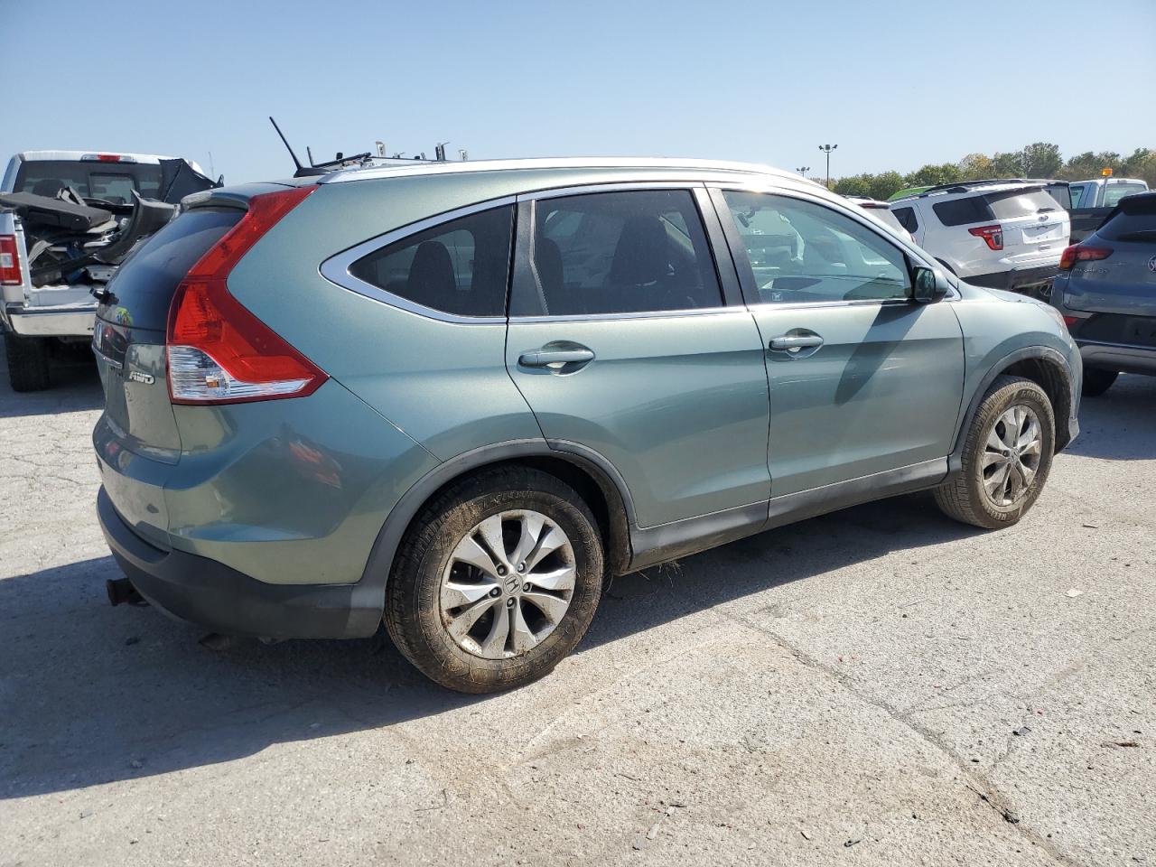 2012 Honda CR-V VIN 2HKRM4H79CH605923 Copart auction photo, side / minor dent/scratches damage thumbnail 3