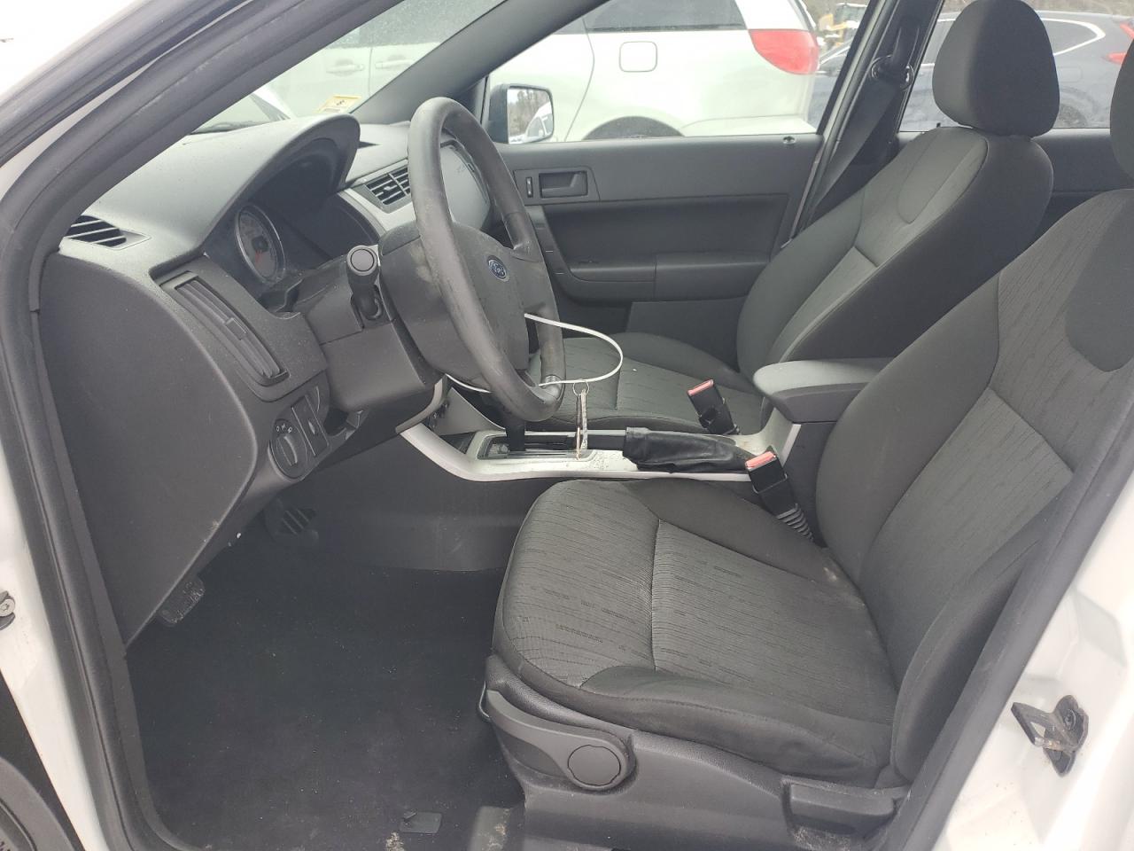 2009 Ford Focus VIN 1FAHP35N99W199313 Copart auction photo, side / front end damage thumbnail 7