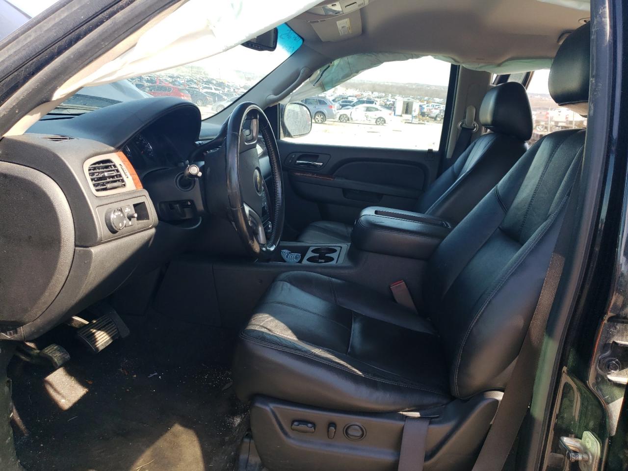2012 Chevrolet Tahoe VIN 1GNSCBE08CR307511 Copart auction photo, front end / side damage thumbnail 7