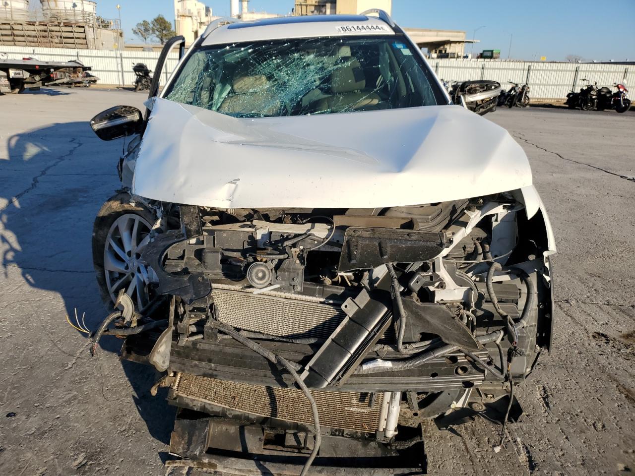 2014 Nissan Rogue VIN 5N1AT2MT7EC815115 Copart auction photo, all over / minor dent/scratches damage thumbnail 5