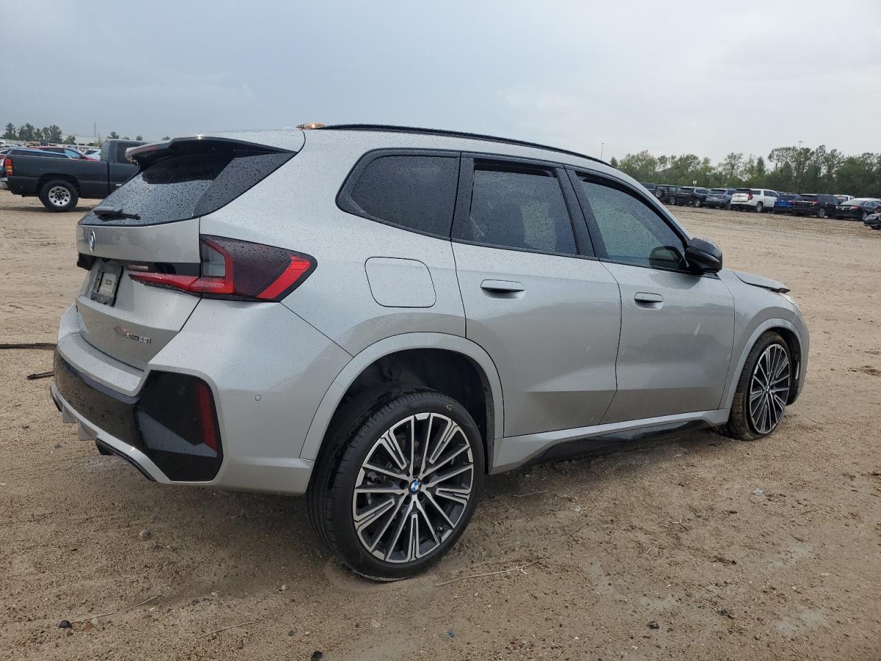 2023 BMW X1 VIN WBX73EF00P5Y18984 Copart auction photo, front end / side damage thumbnail 3