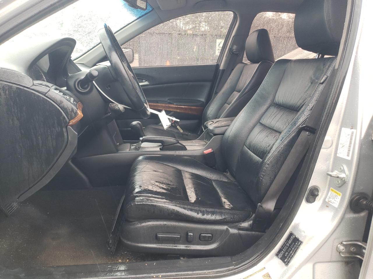 2011 Honda Accord VIN 1HGCP2F80BA062210 Copart auction photo, front end / minor dent/scratches damage thumbnail 7