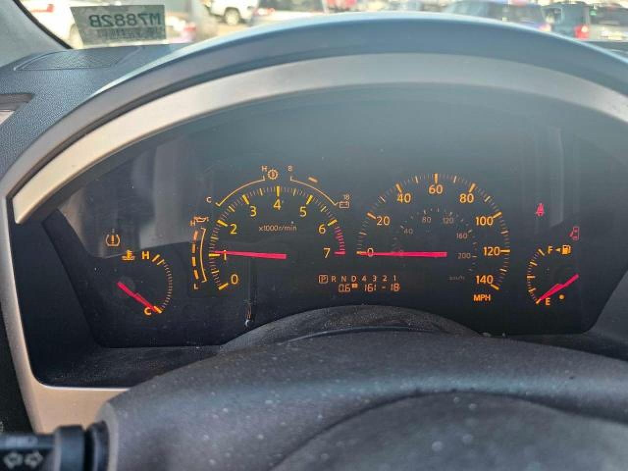 2004 Infiniti QX56 VIN 5N3AA08A64N812493 Copart auction photo, minor dent/scratches / normal wear damage thumbnail 8