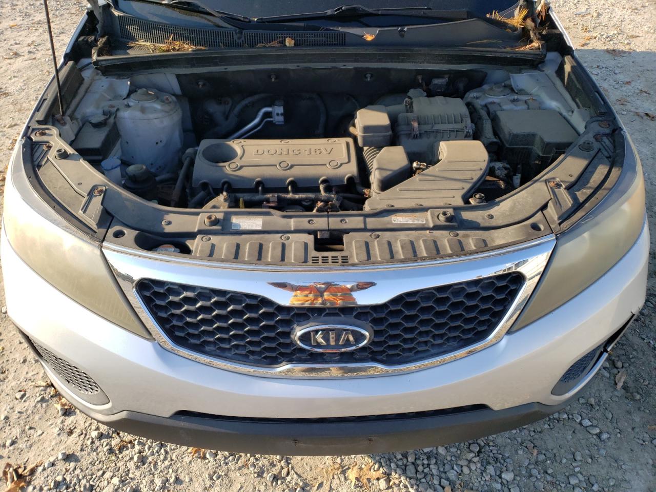 2011 KIA Sorento VIN 5XYKT3A11BG084271 Copart auction photo, rear end damage thumbnail 12