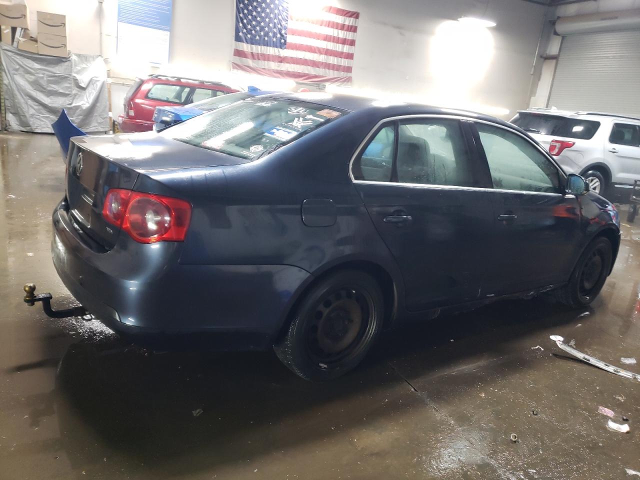 2005 Volkswagen Jetta VIN 3VWRT71KX5M641147 Copart auction photo, front end damage thumbnail 3