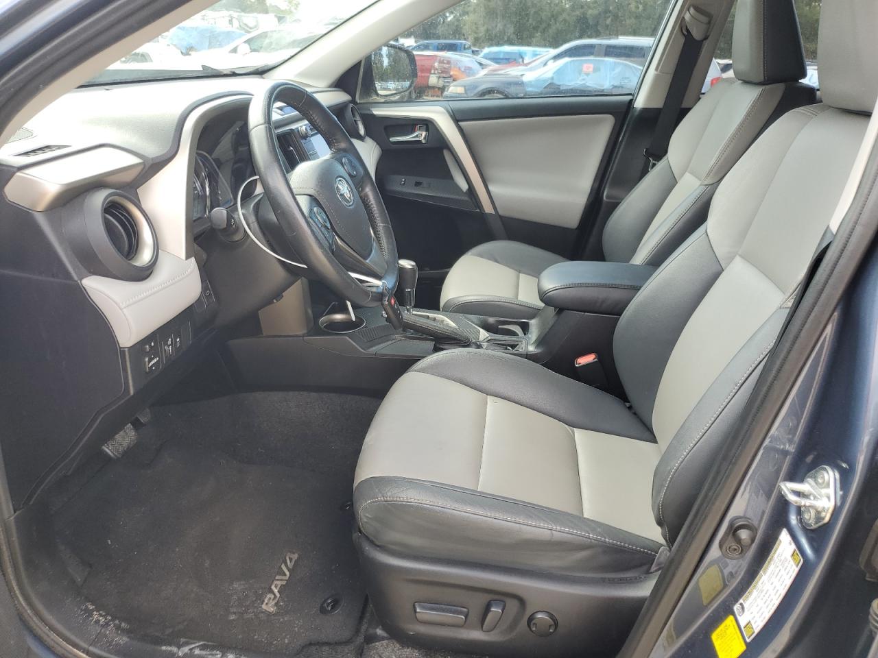 2014 Toyota RAV 4 VIN 2T3YFREVXEW081182 Copart auction photo, front end / minor dent/scratches damage thumbnail 7
