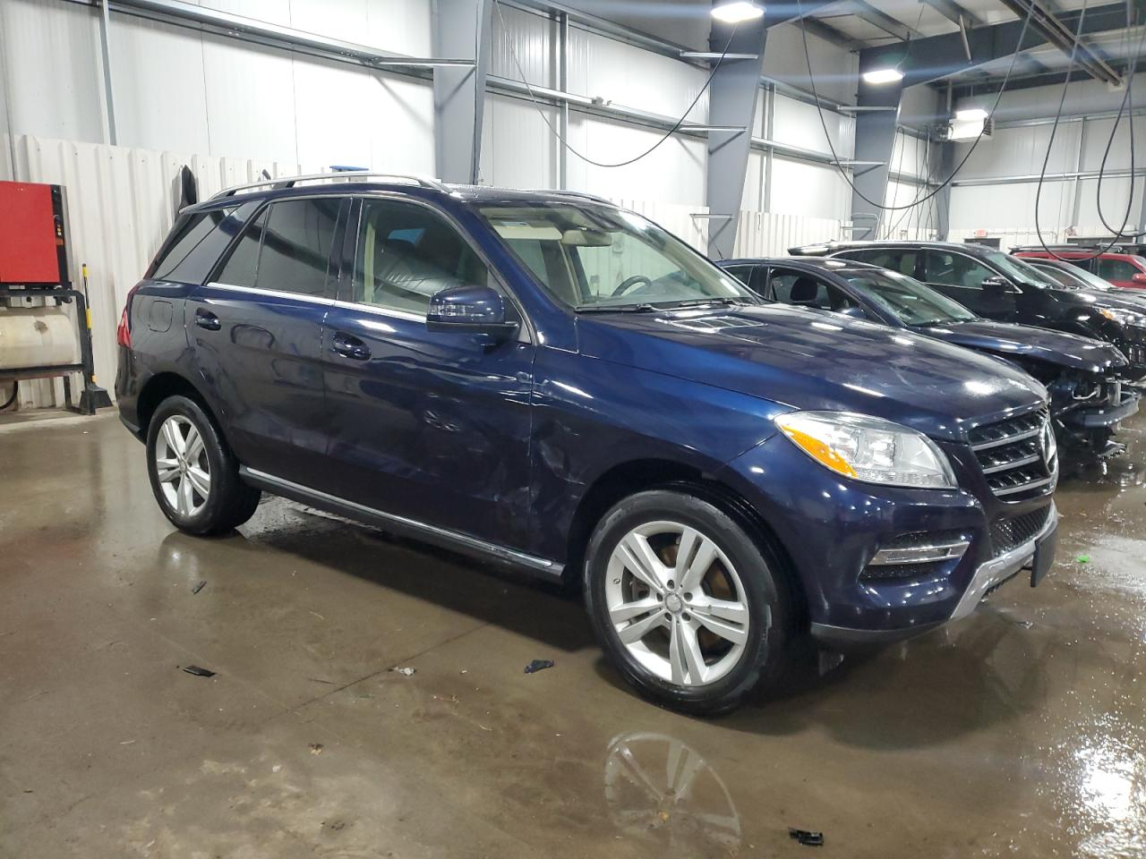 2015 Mercedes-Benz M-klasse VIN 4JGDA5HB7FA530739 Copart auction photo, side damage thumbnail 4