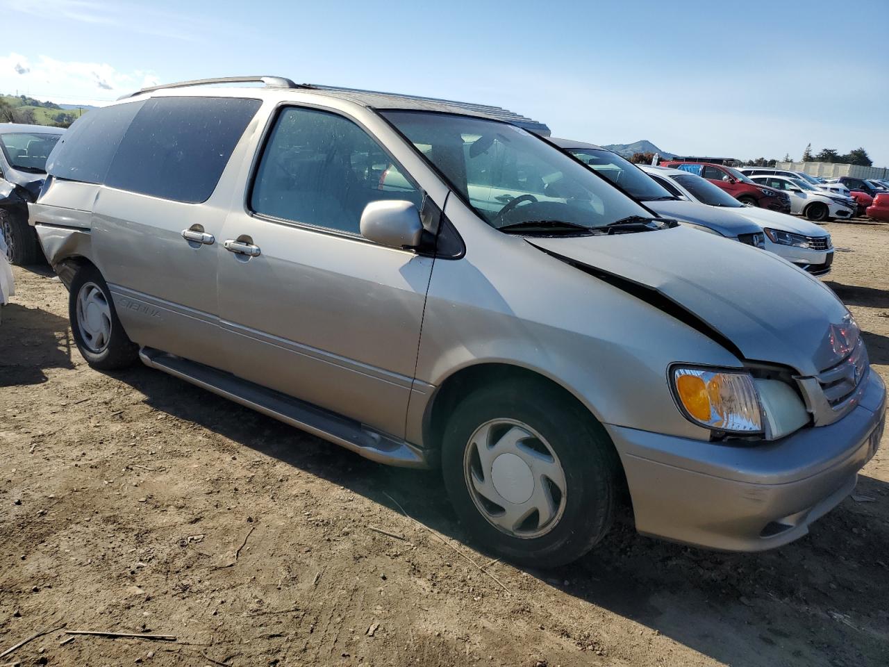 2003 Toyota Sienna VIN 4T3ZF13C93U523275 Copart auction photo, rear end / front end damage thumbnail 4