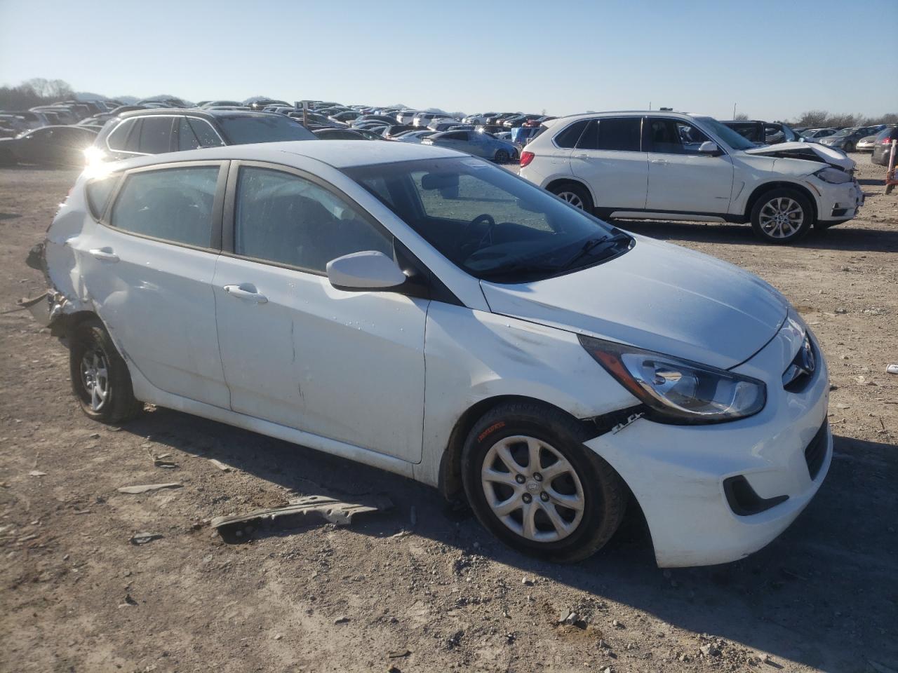 2014 Hyundai Accent VIN KMHCT5AE7EU186059 Copart auction photo, all over damage thumbnail 4