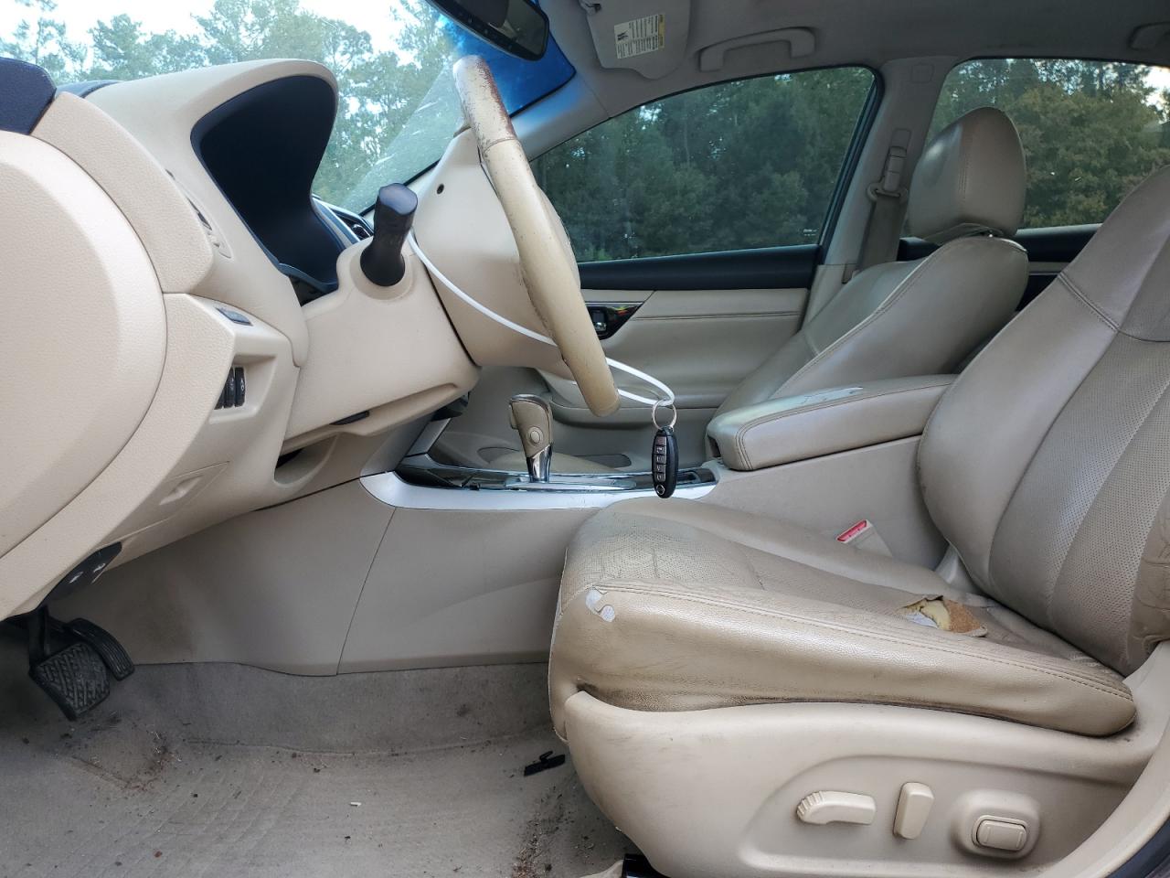 2014 Nissan Altima VIN 1N4AL3AP0EC182853 Copart auction photo, rear end / minor dent/scratches damage thumbnail 7
