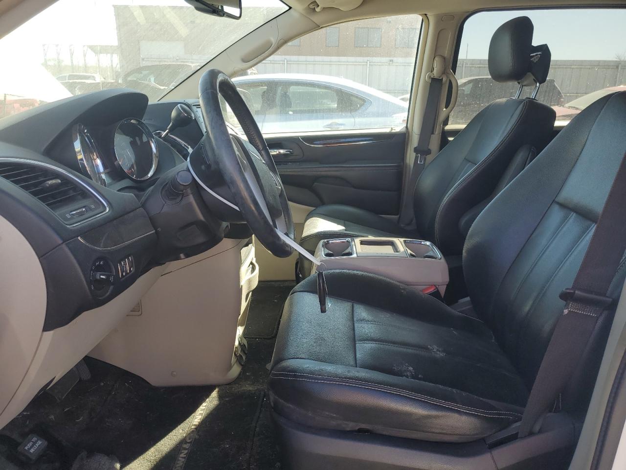2015 Chrysler Town & Country VIN 2C4RC1BGXFR730706 Copart auction photo, rear end / undercarriage damage thumbnail 7