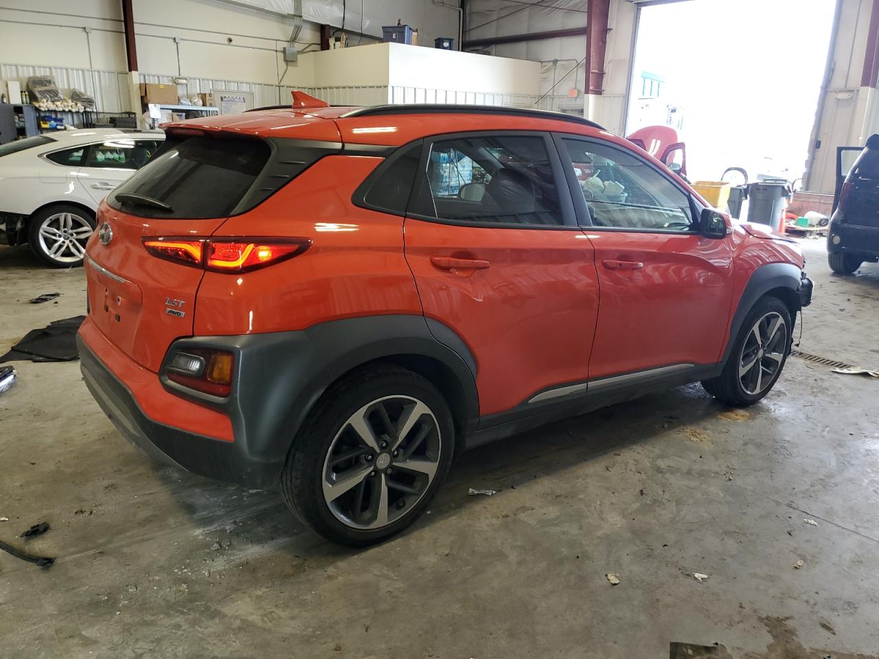 2020 Hyundai Kona VIN KM8K3CA53LU536834 Copart auction photo, front end damage thumbnail 3