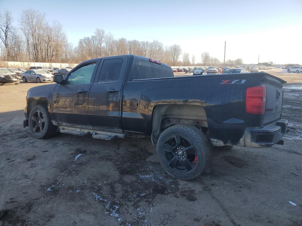 2018 Chevrolet Silverado VIN 1GCVKREC2JZ171837 Copart auction photo, side / front end damage thumbnail 2