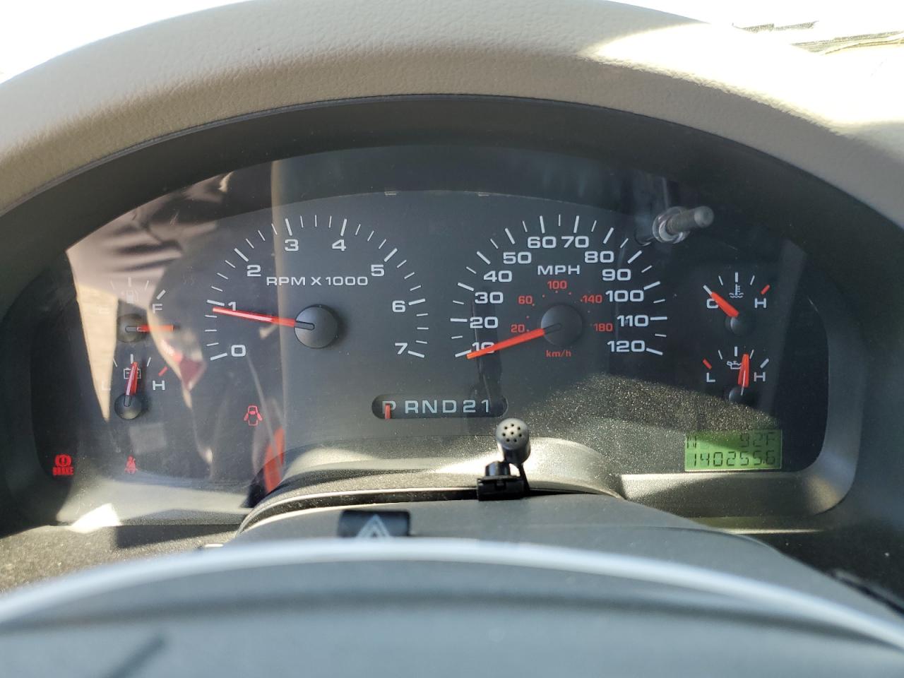 2004 Ford F-150 VIN 1FTPX14534KD66082 Copart auction photo, front end damage thumbnail 9