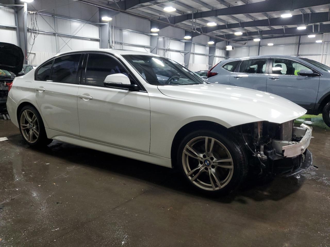 2013 BMW 3er VIN WBA3B5G56DNS02935 Copart auction photo, front end damage thumbnail 4
