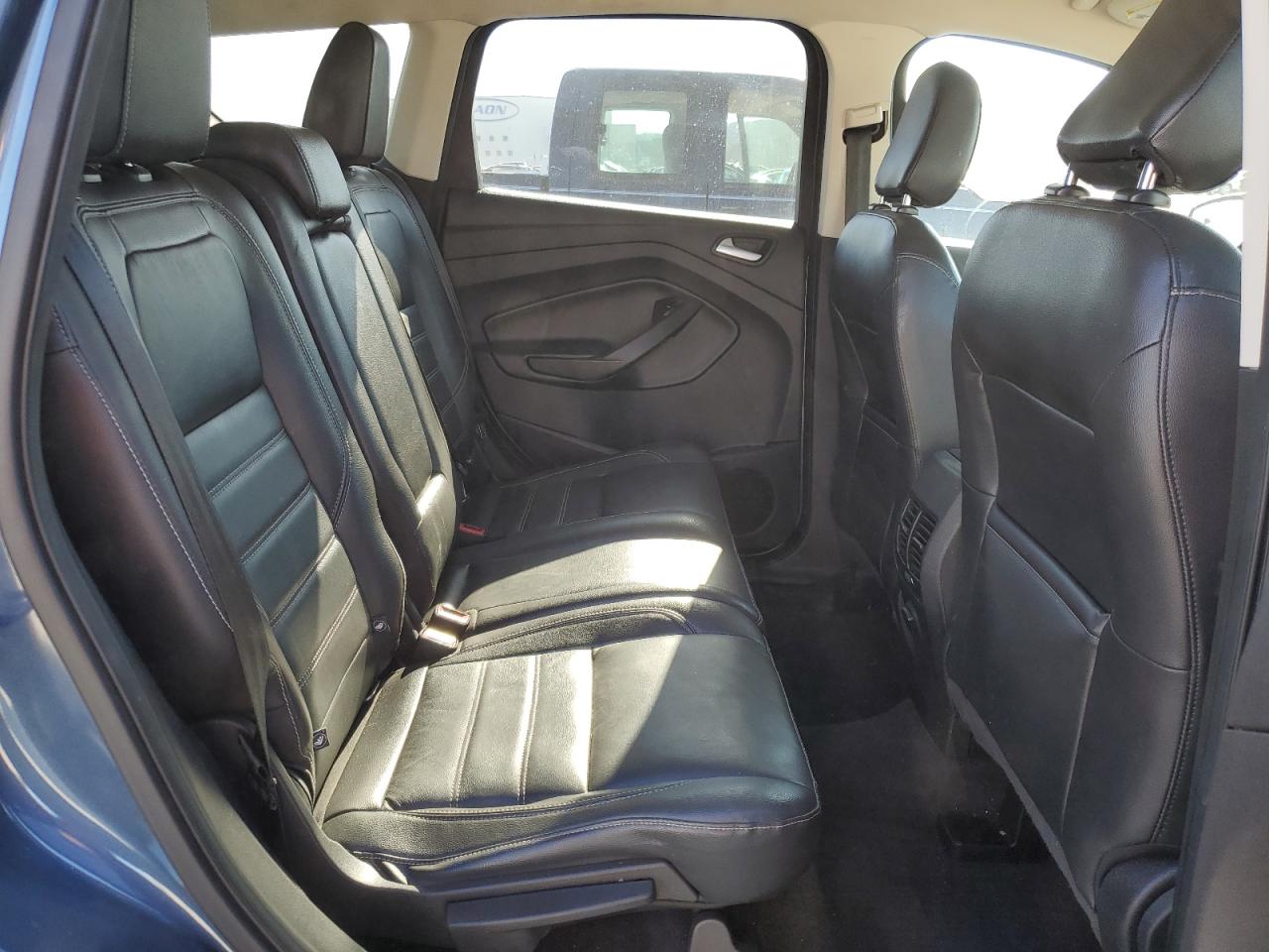 2018 Ford Escape VIN 1FMCU0HDXJUC03752 Copart auction photo, front end / minor dent/scratches damage thumbnail 11