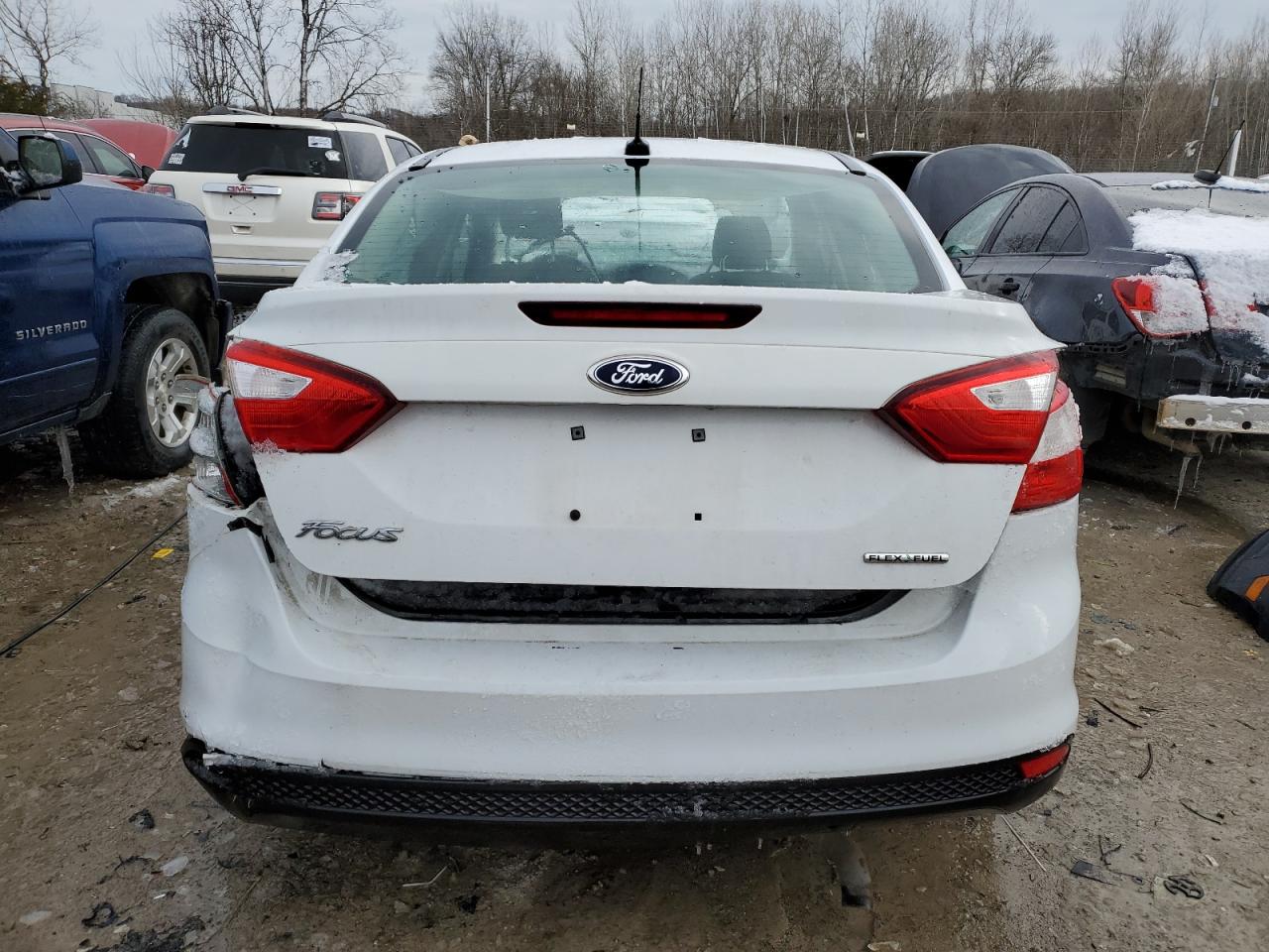 2013 Ford Focus VIN 1FADP3E28DL261802 Copart auction photo, rear end / front end damage thumbnail 6
