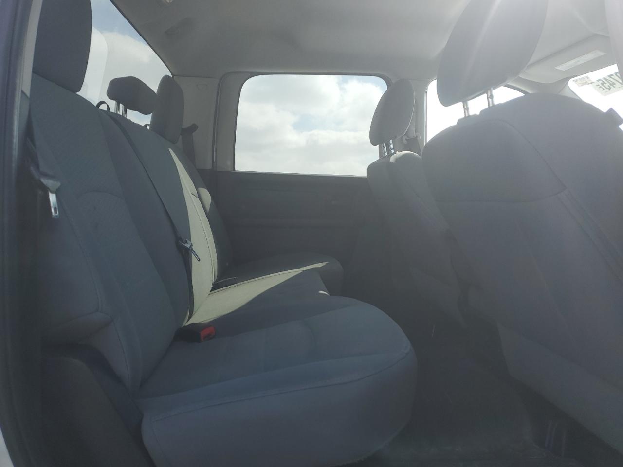 2017 RAM 3500 VIN 3C63R3CL7HG743490 Copart auction photo, front end damage thumbnail 10