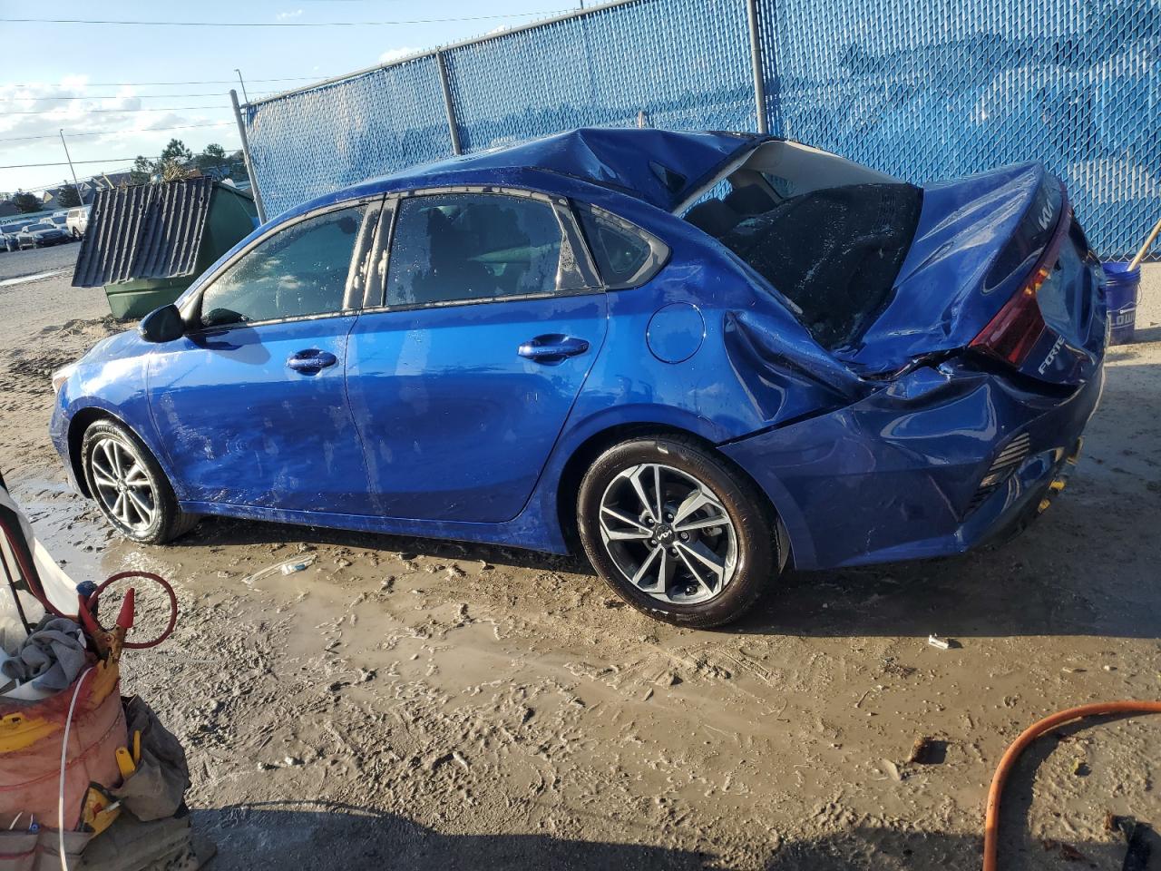 2024 KIA Forte VIN 3KPF24AD8RE805455 Copart auction photo, rear end damage thumbnail 2