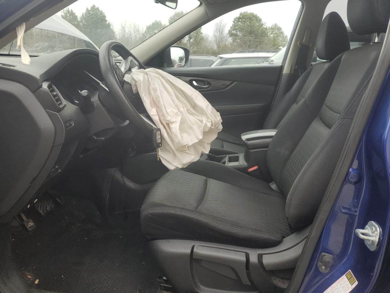 2017 Nissan Rogue VIN JN8AT2MT7HW139132 Copart auction photo, front end / minor dent/scratches damage thumbnail 7