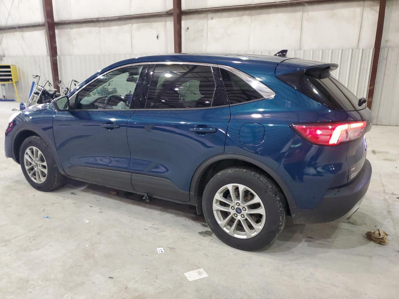 2020 Ford Escape VIN 1FMCU9G67LUA44442 Copart auction photo, front end damage thumbnail 2