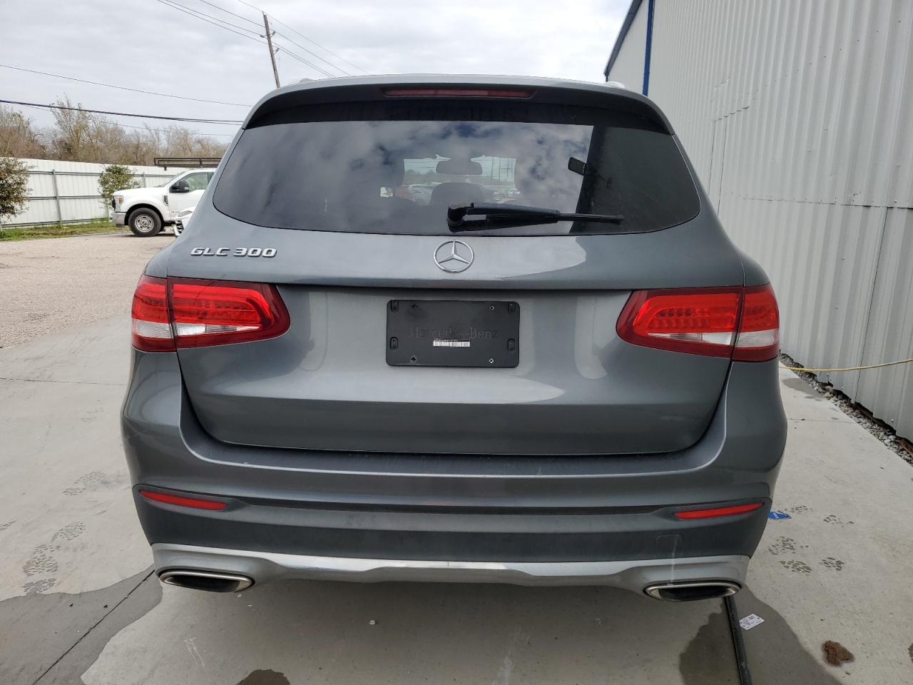 2017 Mercedes-Benz GLC VIN WDC0G4JB0HF127370 Copart auction photo, front end damage thumbnail 6