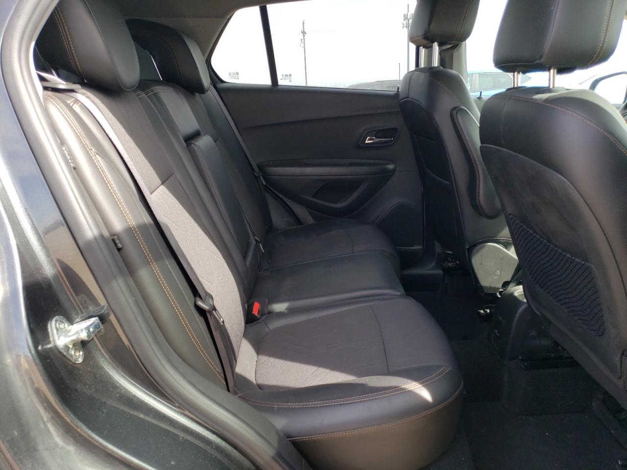 2018 Chevrolet Trax VIN KL7CJLSB9JB693955 Copart auction photo, front end / hail damage thumbnail 11