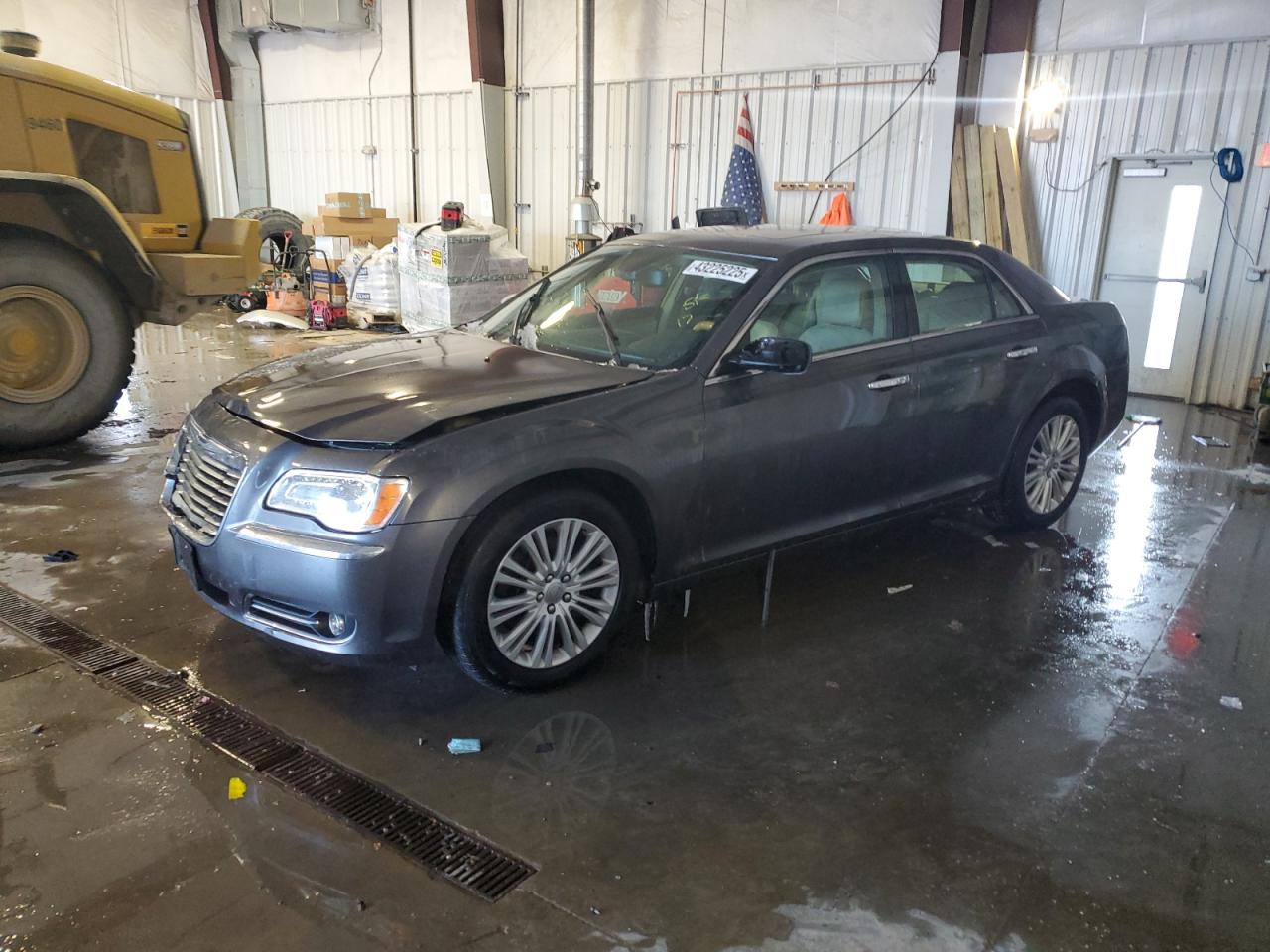 2014 Chrysler 300 VIN 2C3CCAKG4EH352896