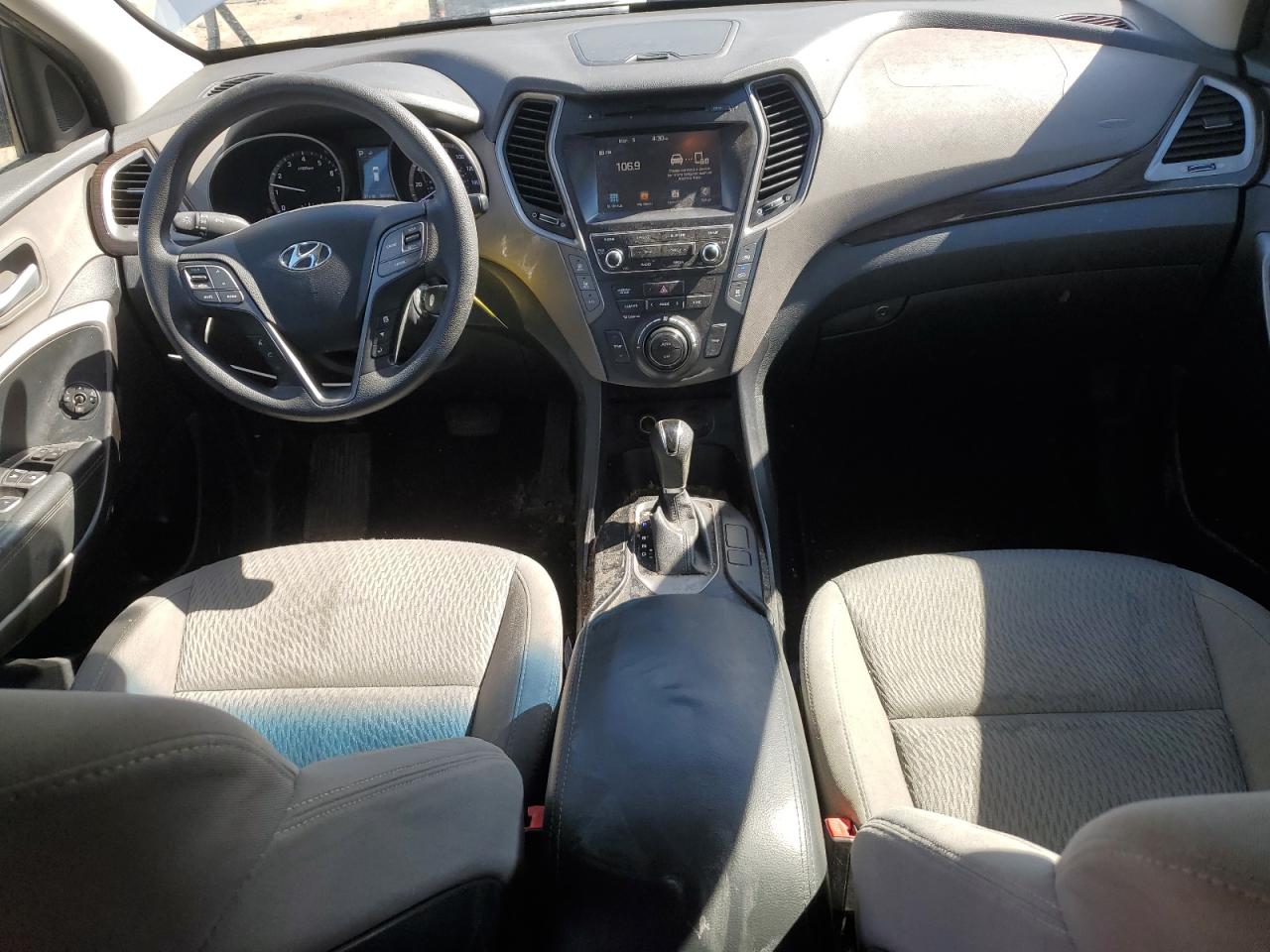 2017 Hyundai Santa Fe VIN KM8SM4HF6HU183739 Copart auction photo, rear end / side damage thumbnail 8
