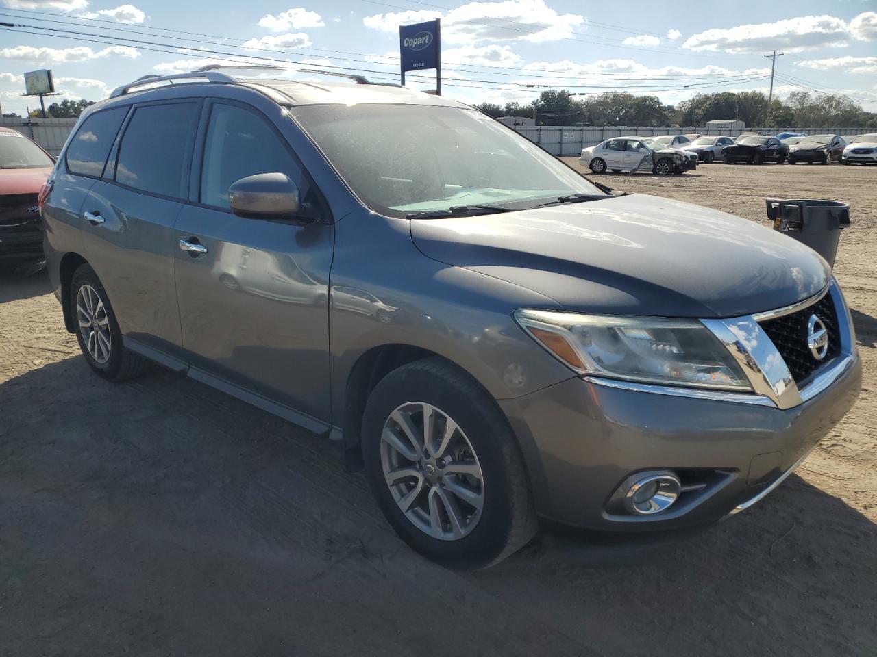 2015 Nissan Pathfinder VIN 5N1AR2MN9FC690054 Copart auction photo, front end / side damage thumbnail 4