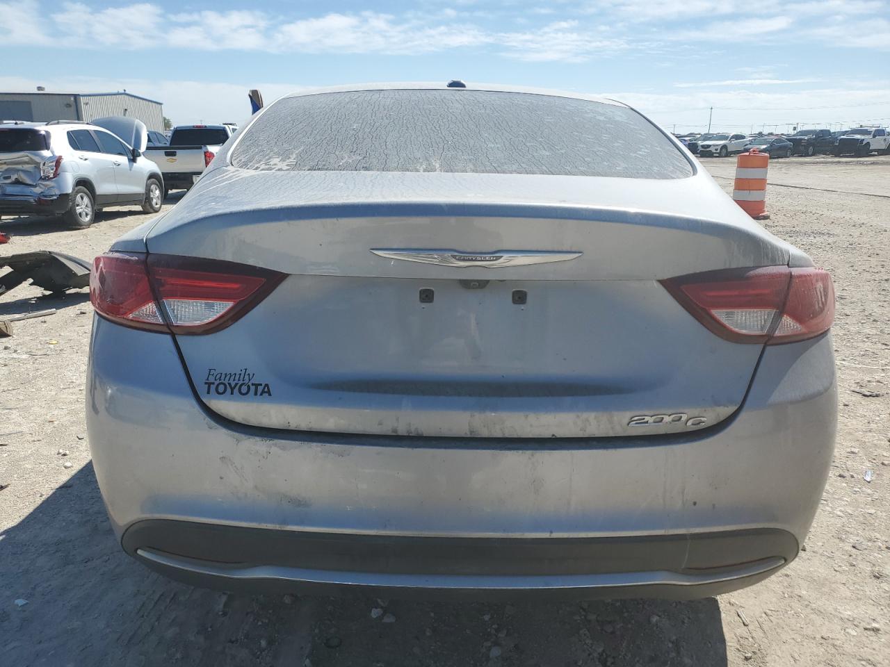 2015 Chrysler 200 VIN 1C3CCCCB8FN549514 Copart auction photo, front end / mechanical damage thumbnail 6