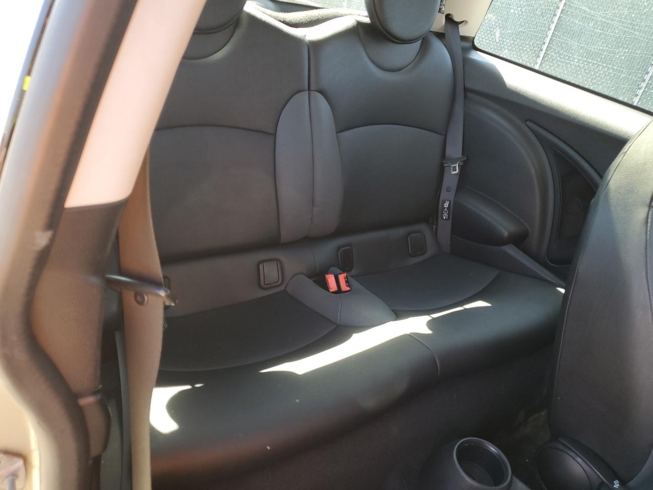 2010 MINI Cooper VIN WMWMF3C55ATZ63661 Copart auction photo, front end / minor dent/scratches damage thumbnail 10