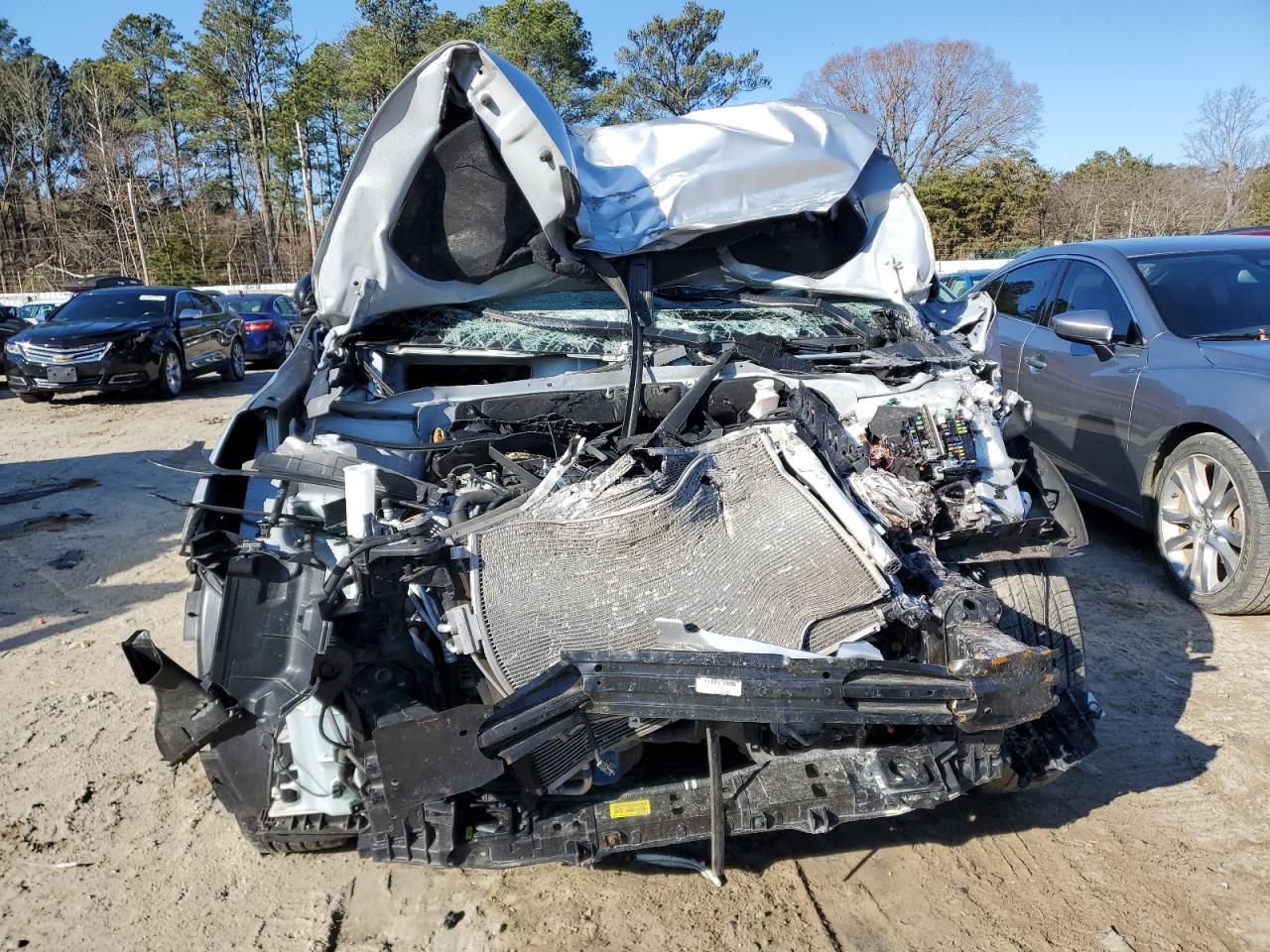 2020 KIA Sorento VIN 5XYPGDA30LG709276 Copart auction photo, front end damage thumbnail 5