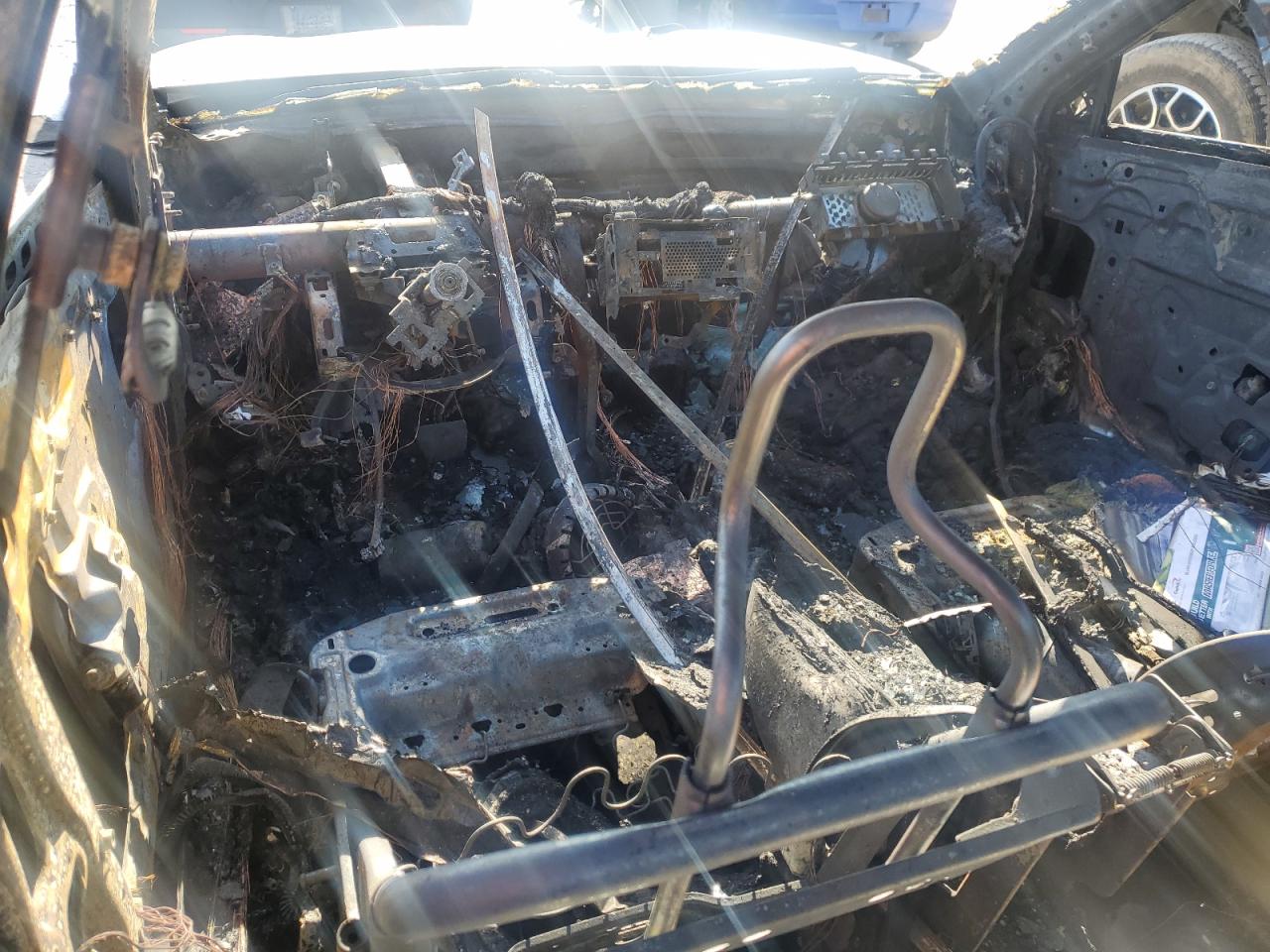 2013 Nissan Altima VIN 1N4AL3AP6DC205616 Copart auction photo, burn damage thumbnail 8