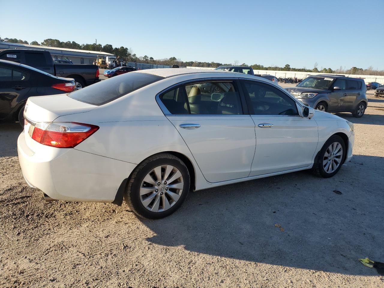 2013 Honda Accord VIN 1HGCR2F71DA127585 Copart auction photo, front end damage thumbnail 3