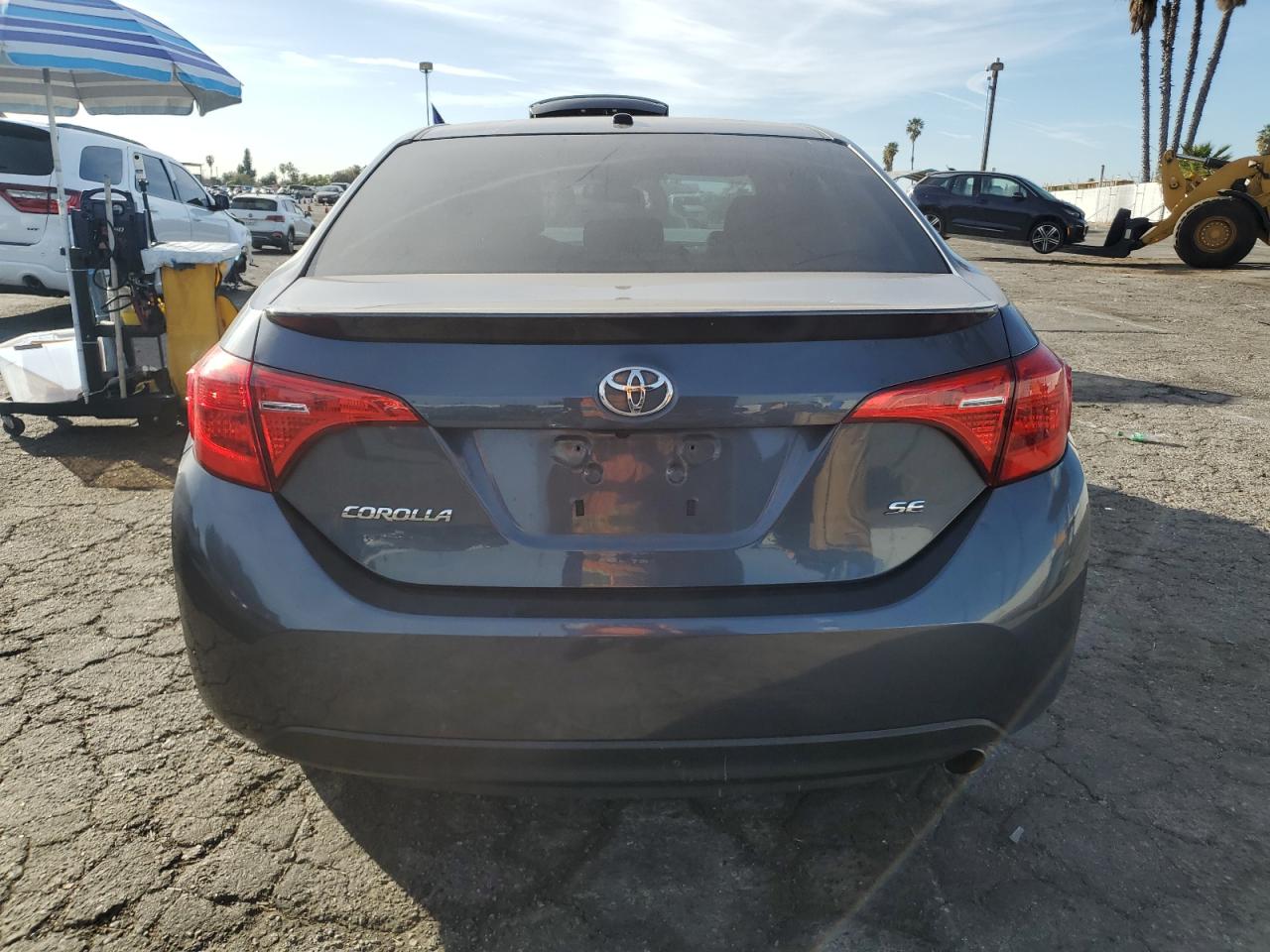 2018 Toyota Corolla VIN 2T1BURHE7JC966029 Copart auction photo, front end damage thumbnail 6
