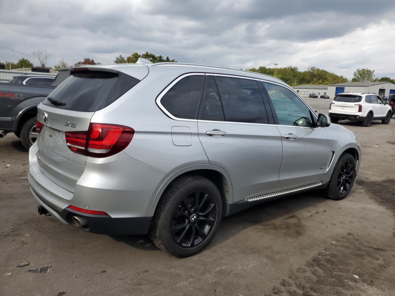 2014 BMW X5 VIN 5UXKS4C59E0J94227 Copart auction photo, mechanical / normal wear damage thumbnail 3