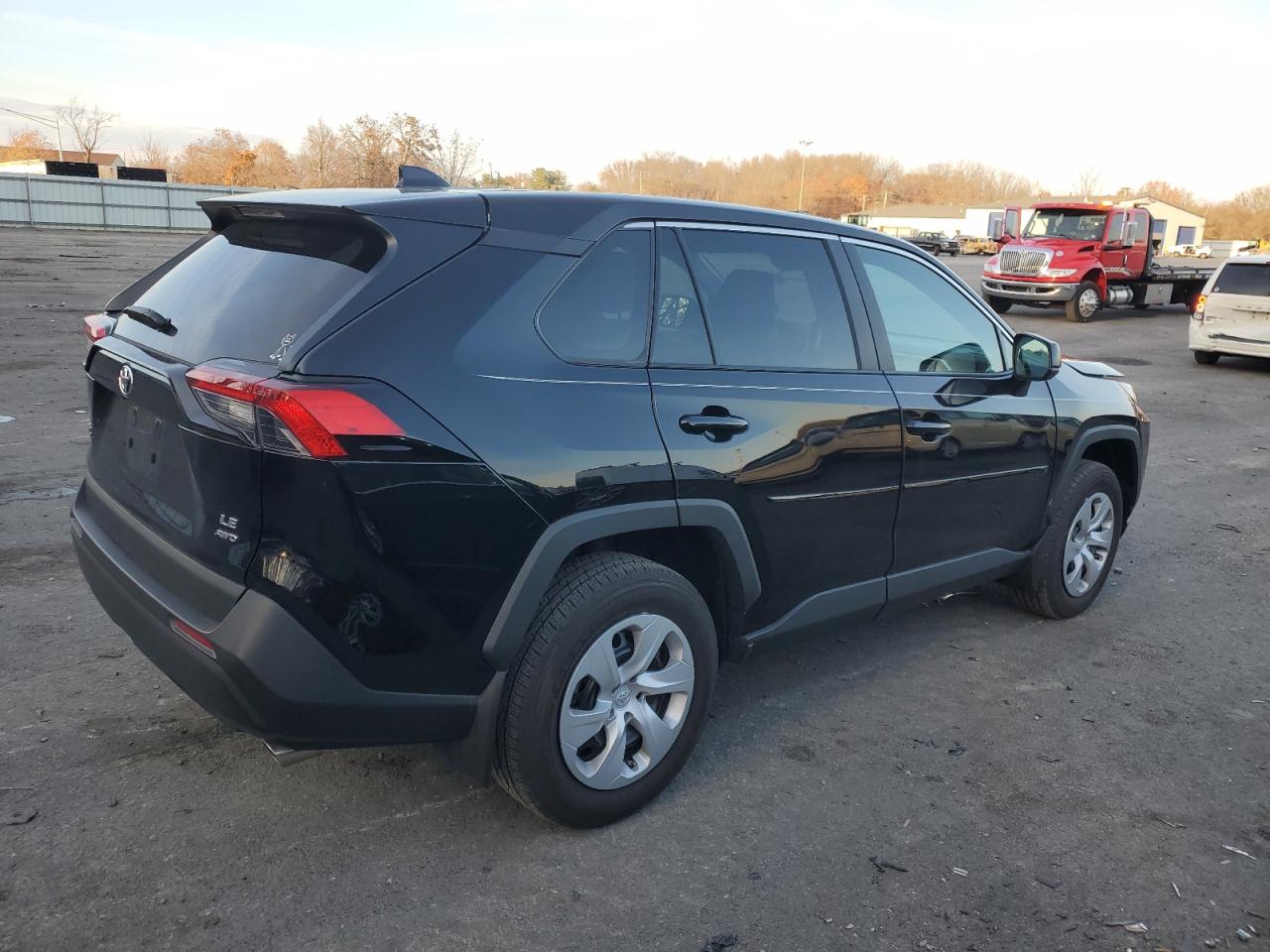 2023 Toyota RAV 4 VIN 2T3F1RFV5PW392557 Copart auction photo, front end damage thumbnail 3
