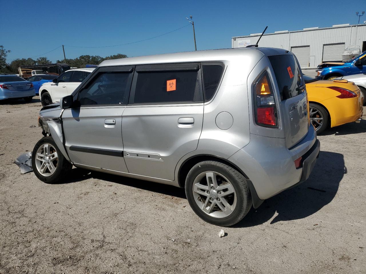 2010 KIA Soul VIN KNDJT2A27A7162899 Copart auction photo, front end / side damage thumbnail 2