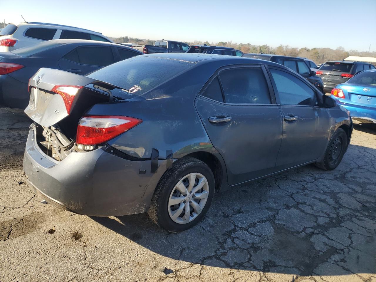 2015 Toyota Corolla VIN 2T1BURHE2FC303295 Copart auction photo, rear end damage thumbnail 3