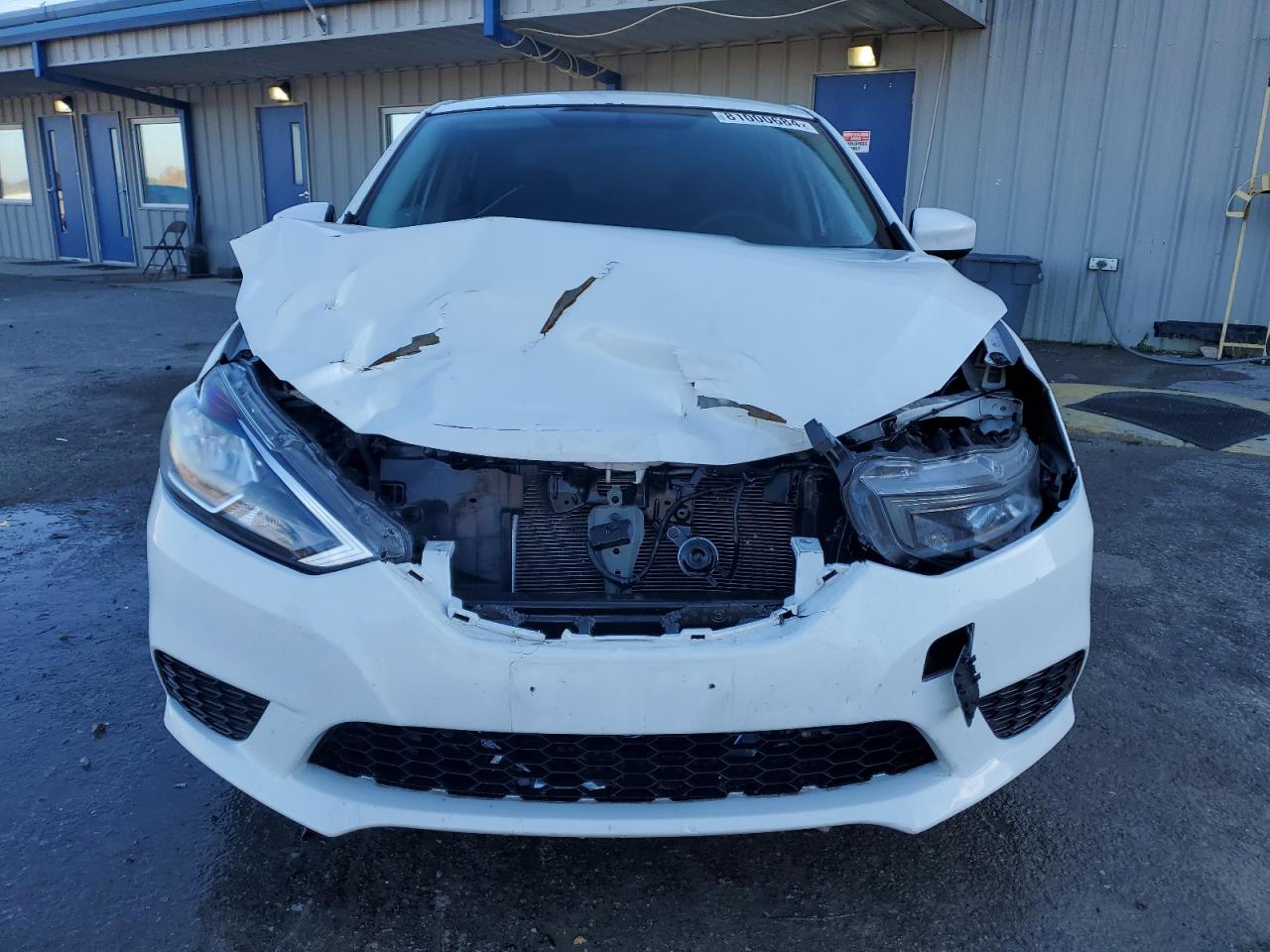 2017 Nissan Sentra VIN 3N1AB7AP9HY226691 Copart auction photo, front end damage thumbnail 5