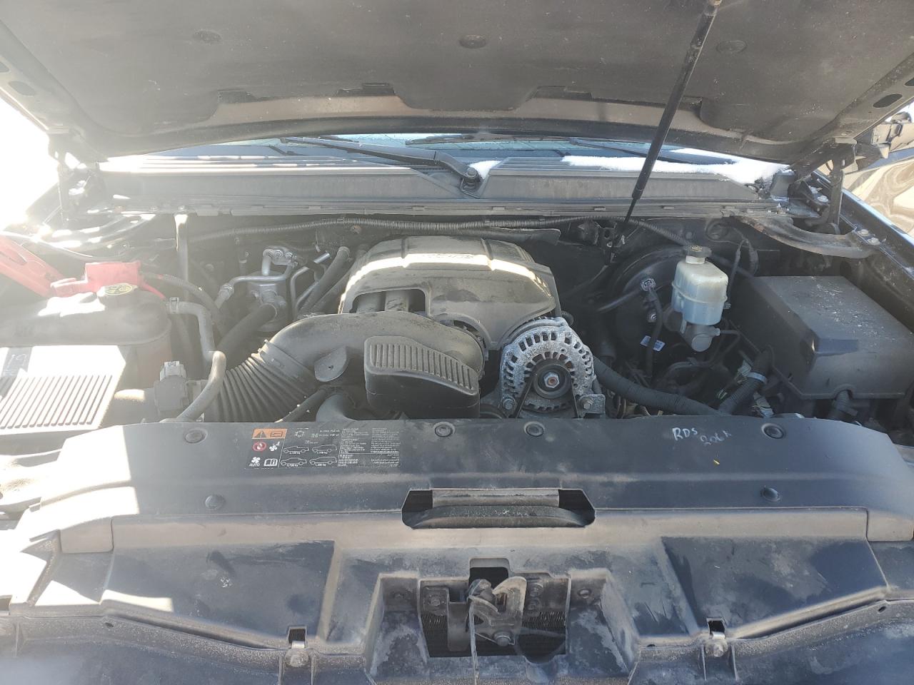 2013 Chevrolet Suburban VIN 1GNSKHE78DR274966 Copart auction photo, side / minor dent/scratches damage thumbnail 14