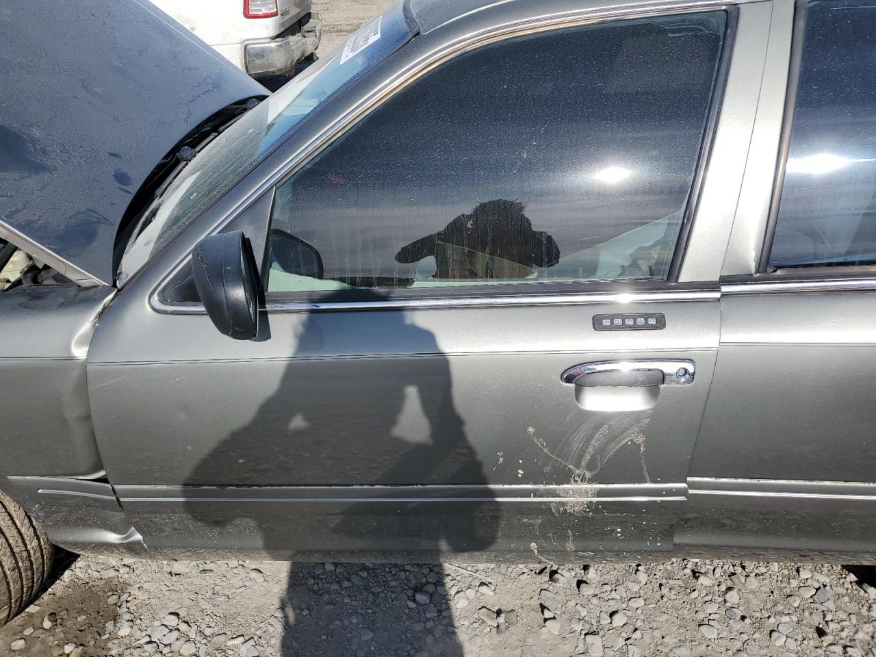 2004 Ford Crown Victoria VIN 2FAFP74W94X185692 Copart auction photo, rear end damage thumbnail 7