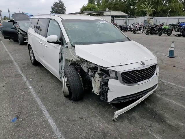 2017 KIA Sedona VIN KNDMB5C10H6339735 Copart auction photo, front end / side damage thumbnail 11