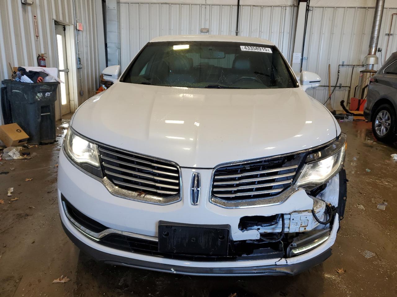 2016 Lincoln MKX VIN 2LMTJ8KR8GBL20731 Copart auction photo, front end damage thumbnail 5