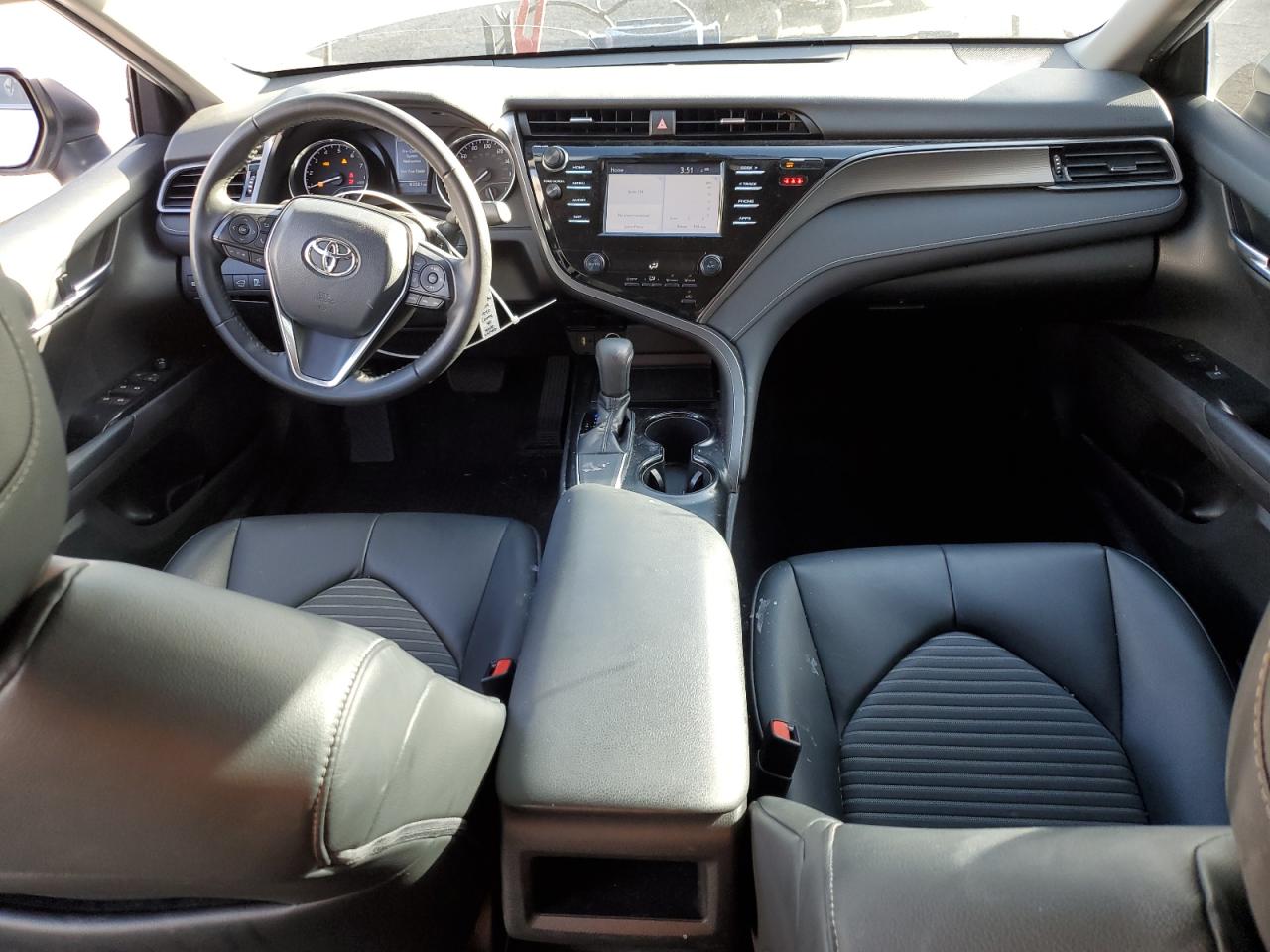 2019 Toyota Camry VIN 4T1B11HK2KU798249 Copart auction photo, rear end damage thumbnail 8