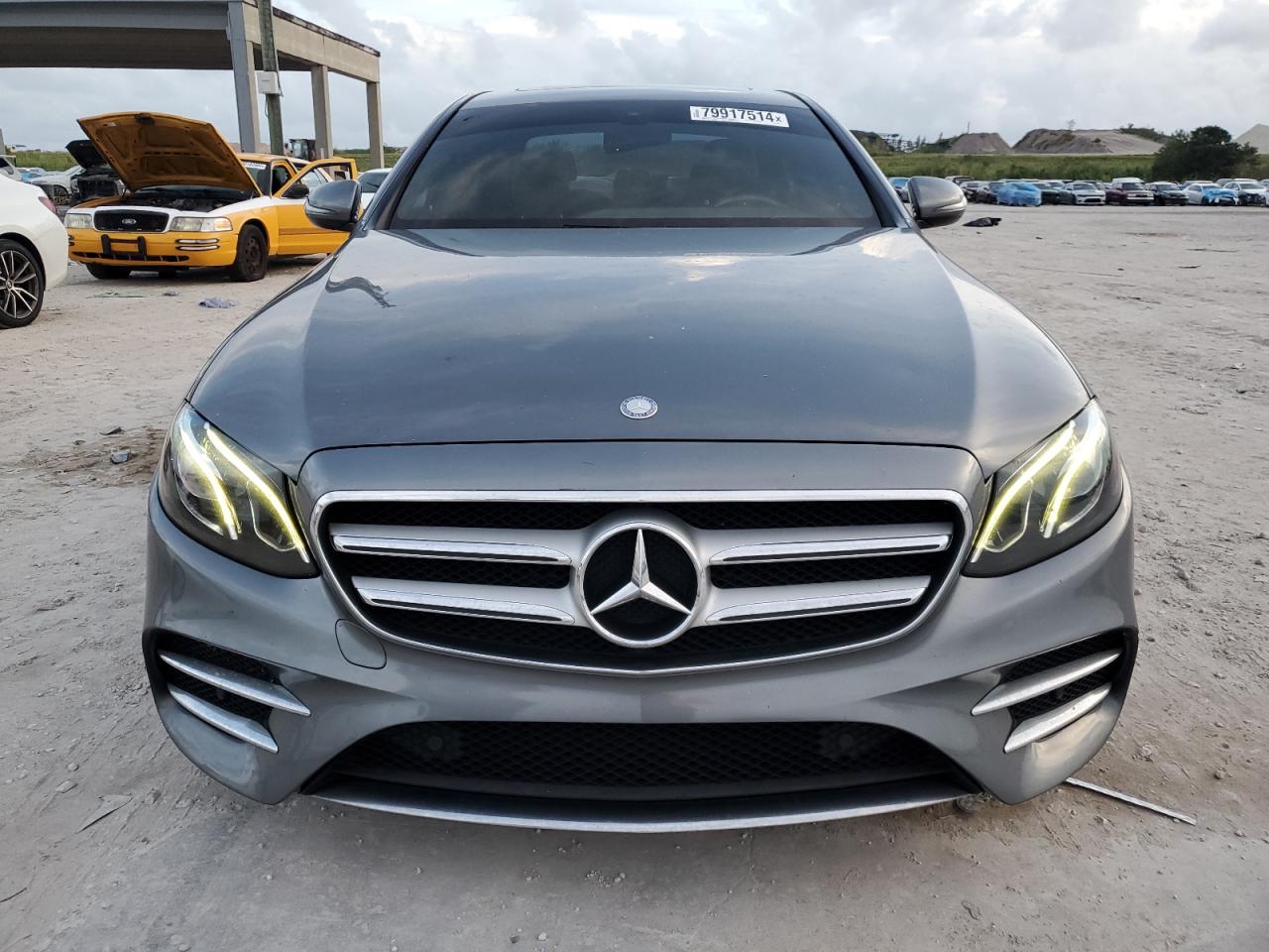 2017 Mercedes-Benz E-klasse VIN WDDZF4JB9HA030218 Copart auction photo, water/flood / minor dent/scratches damage thumbnail 5