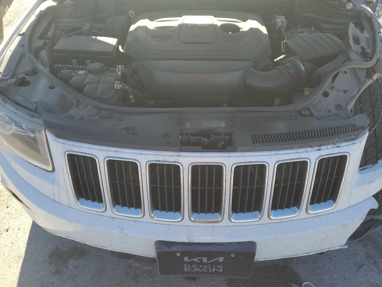 2016 Jeep Grand Cherokee VIN 1C4RJEBG1GC320786 Copart auction photo, front end / minor dent/scratches damage thumbnail 12