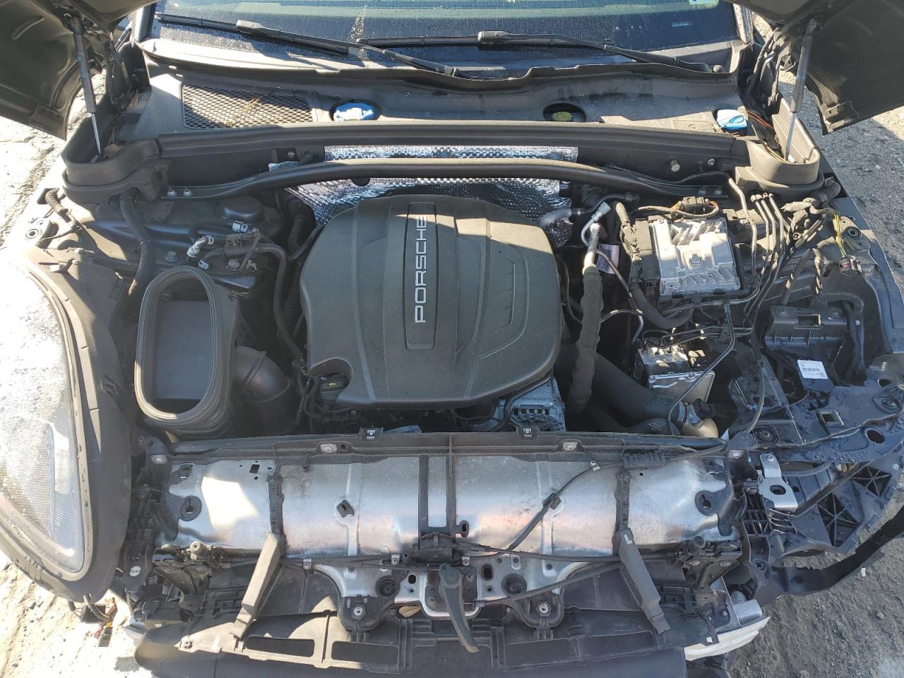 2020 Porsche Macan VIN WP1AA2A55LLB13886 Copart auction photo, front end damage thumbnail 11